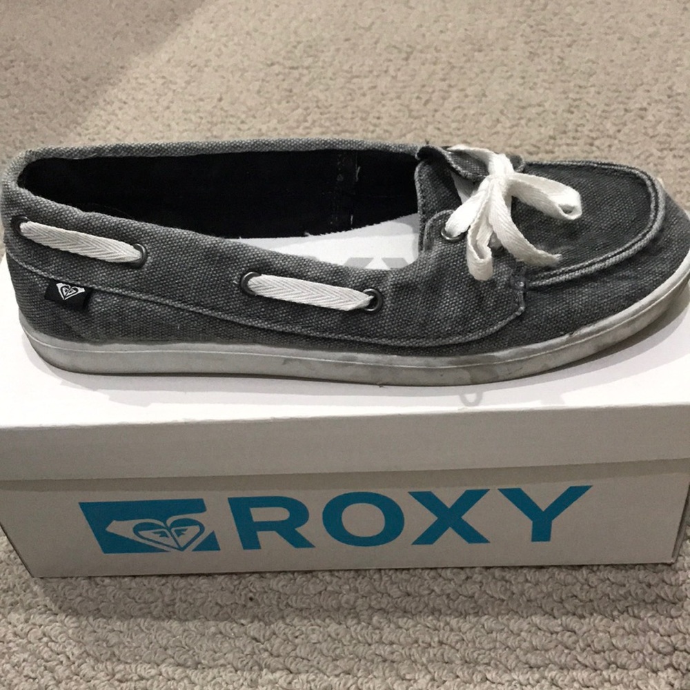 Roxy shoes size 7.5, lightly worn